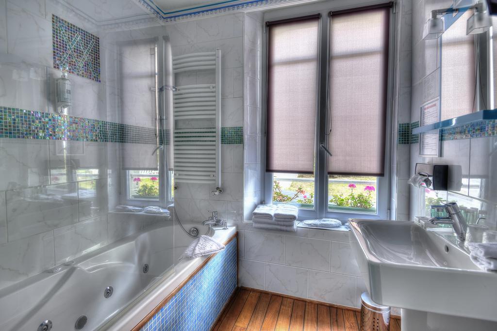 Ault - Villa Aultia Hotel - Baie De Somme Стая снимка
